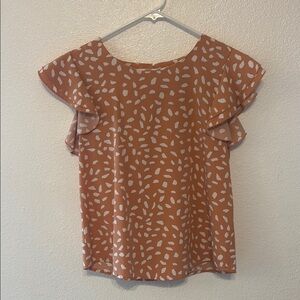 Women's Ruffle‎ Sleeve Top - salmon and White